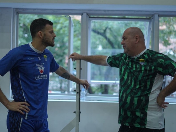 Bek Persib, Patricio Matricardi