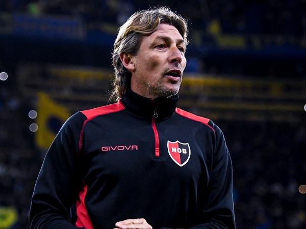 Gabriel Heinze akan bergabung dengan staf pelatih Mikel Arteta di Arsenal