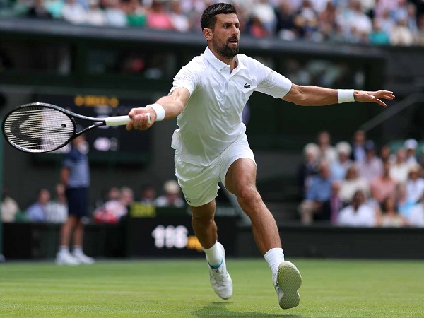 Hasil Wimbledon: Novak Djokovic Tak Beri Daniel Evans Banyak Celah Untuk  Menang