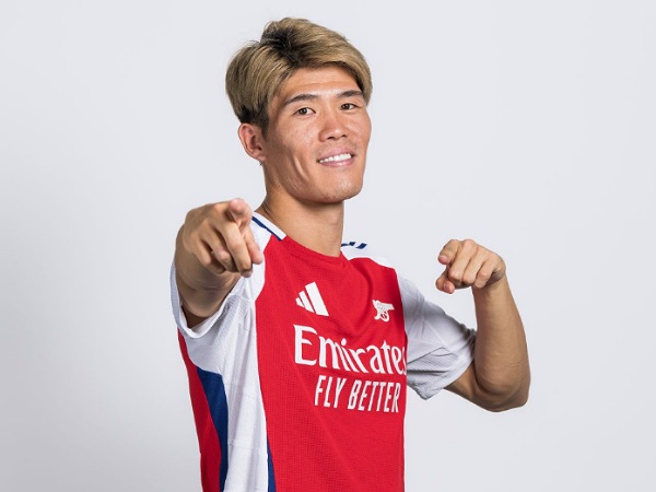 Takehiro Tomiyasu berkutat dengan cedera selama waktunya di Arsenal
