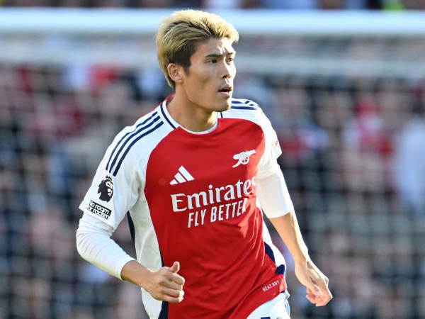 Takehiro Tomiyasu.
