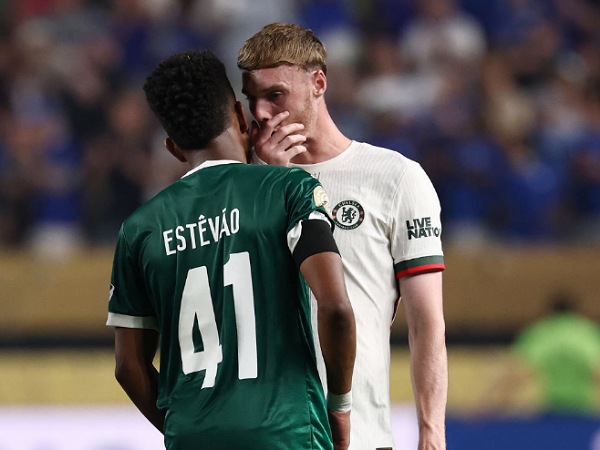 Estevao Willian dan Cole Palmer