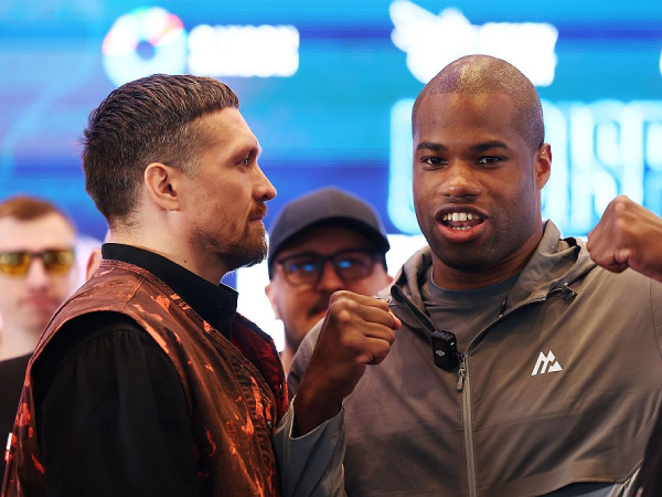 Dengan gelar juara sejati dipertaruhkan, Daniel Dubois (kanan) menyadari besarnya pertarungan melawan Usyk. (Foto: Fight TV)