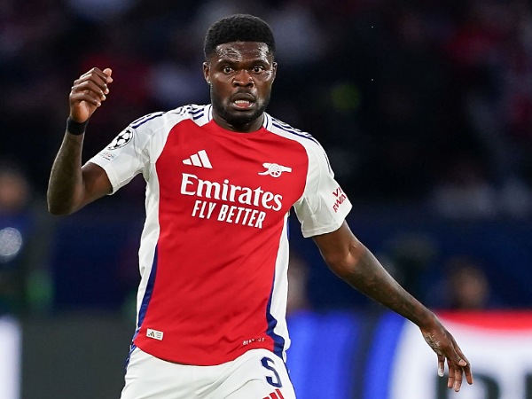 Mantan gelandang Arsenal, Thomas Partey. (Foto: Daniela Porcelli/Sports Press Photo/Getty Images)
