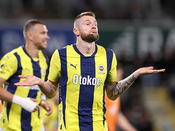 Milan Skriniar Tak Tutup Kemungkinan Hijrah ke Napoli