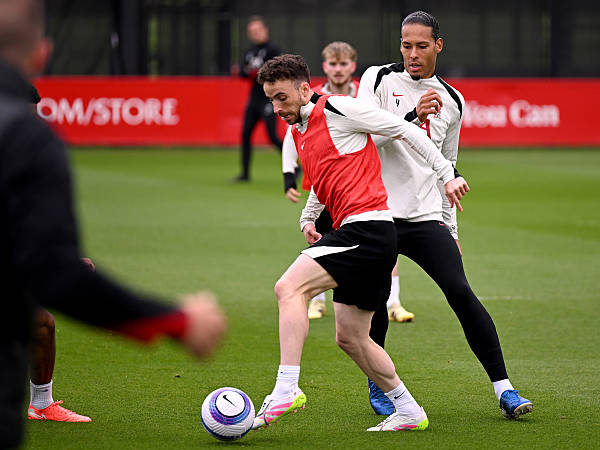 Liverpool Kembali Latihan, Penghormatan Khusus untuk Diogo Jota Disiapkan