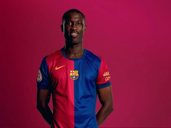 Barcelona Akan Berpisah dengan Mamadou Mbacke