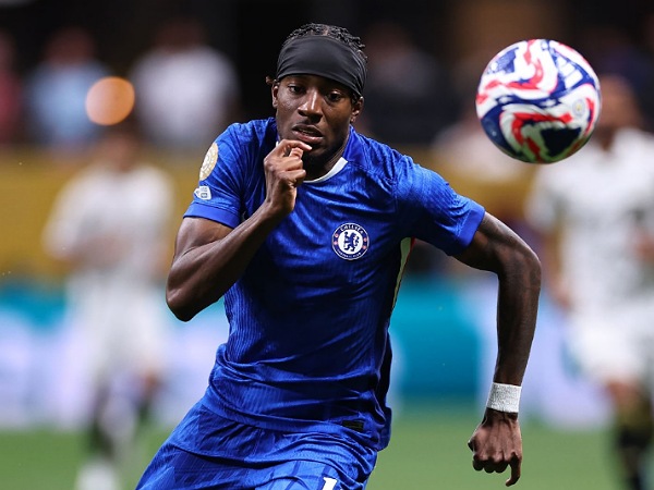 Enzo Maresca membahas kebisingan seputar masa depan Noni Madueke di Chelsea