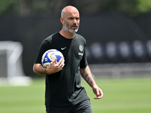Pelatih kepala Chelsea, Enzo Maresca