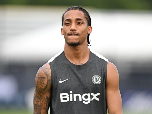 Penyerang Chelsea, Joao Pedro