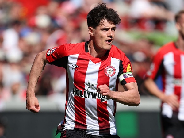 Arsenal berusaha menyelesaikan transfer Christian Norgaard dari Brentford