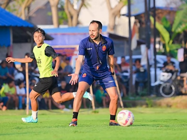 Pelatih Persijap Jepara, Mario Lemos