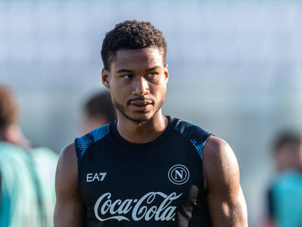 Tinggalkan Napoli, Ipswich Town Atau Besiktas Jadi Pilihan Jens Cajuste