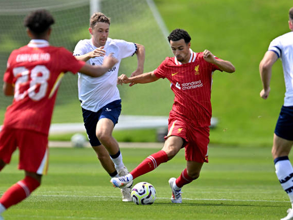 Dalam Suasana Duka, Laga Liverpool Kontra Preston North End Tetap Digelar