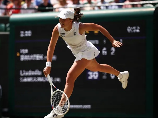 Hasil Wimbledon: Lumpuhkan Liudmila Samsonova, Iga Swiatek Tuliskan Sejarah