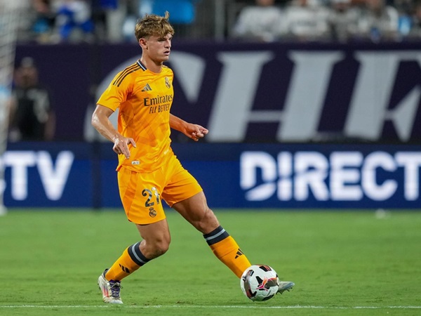 Real Madrid Sepakat Lepas Bek Muda Demi Dapatkan Alvaro Carreras