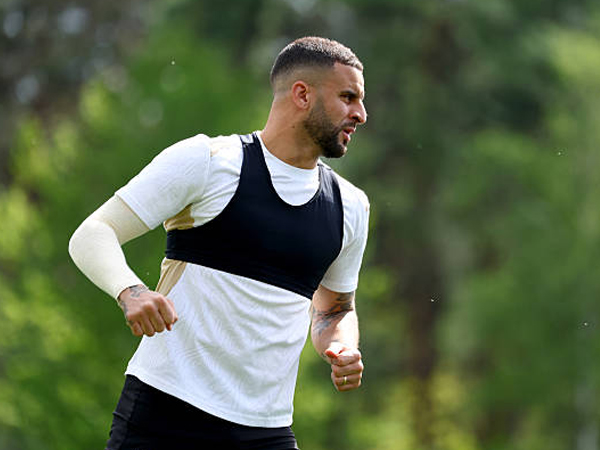 Kyle Walker Siap Bantu Burnley Kembali Bersinar di Premier League