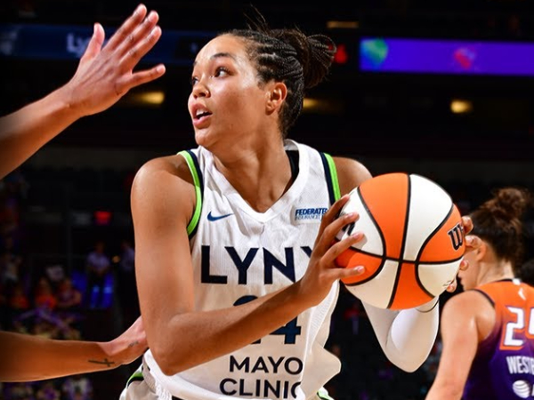 Napheesa Collier dari Minnesota Lynx. (Foto: AP)