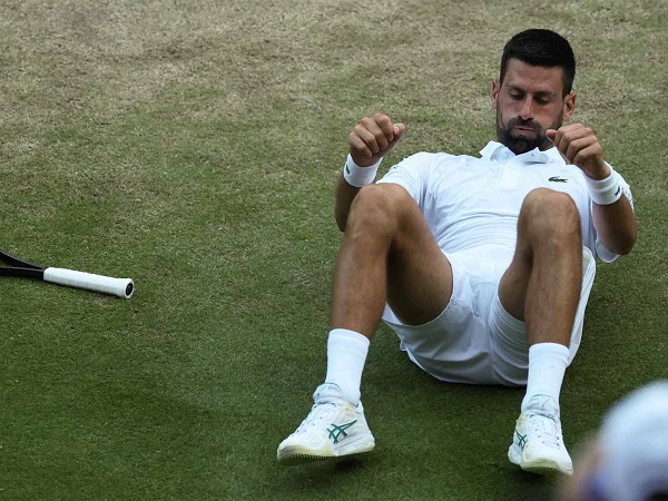 Sempat Jatuh Dengan Cukup Buruk Di Wimbledon, Ini Reaksi Novak Djokovic