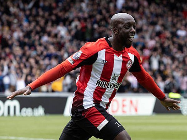 Tottenham Intensifkan Perburuan Yoane Wissa, Reuni dengan Thomas Frank?