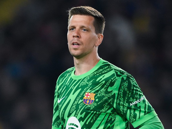 ​Wojciech Szczesny Terima Tawaran Barcelona karena Sang Istri