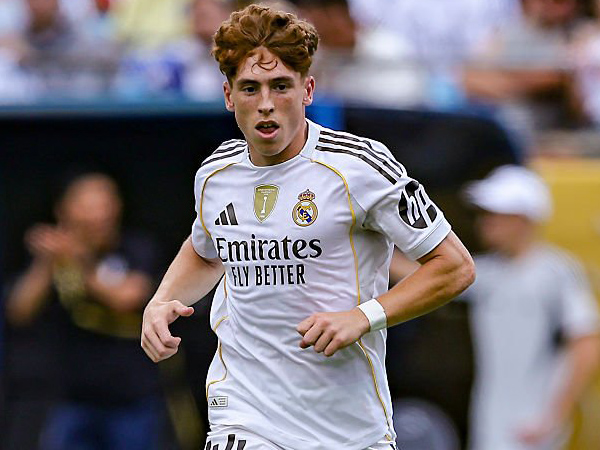 Victor Munoz.