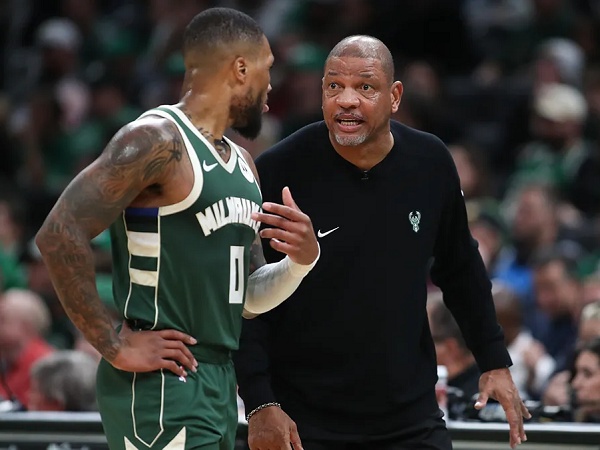 Doc Rivers bicara situasi sulit Bucks yang lepas Damian Lillard.
