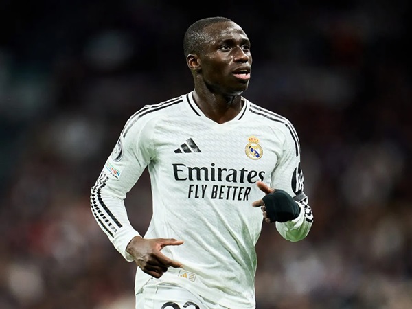Ferland Mendy Tidak Mau Tinggalkan Real Madrid