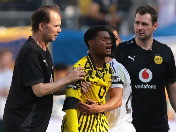 Julien Duranville (Foto: bundesliga.com)