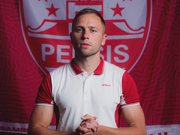 Pemain bertahan Persis Solo asal Belanda, Xandro Schenk