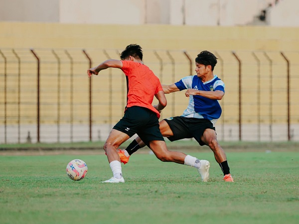 Laga uji coba PSIM Jogja kontra Persik Kediri
