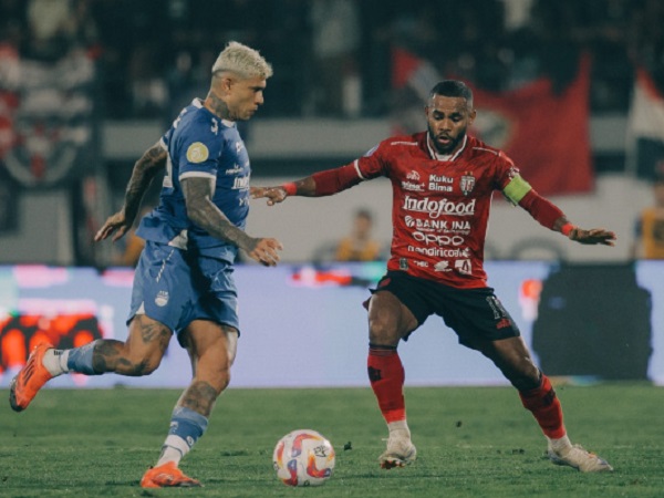 Pemain Bali United, Yabes Roni