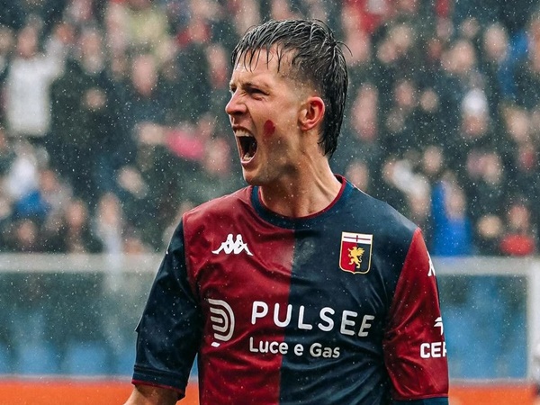 Gelandang Genoa pengganti bintang Lazio