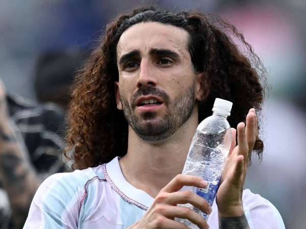 Bek kiri Chelsea, Marc Cucurella