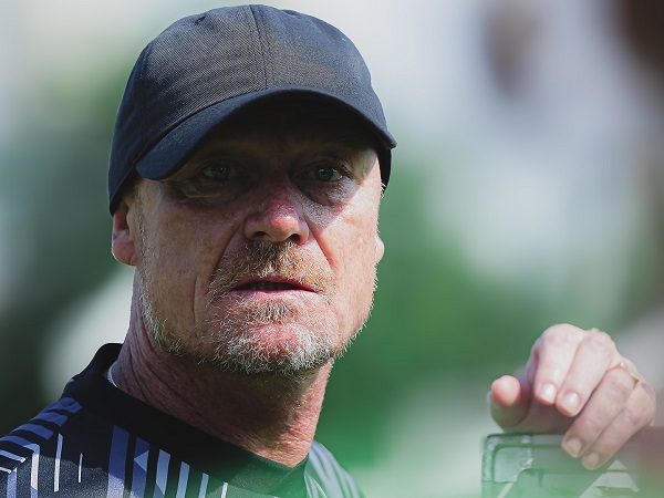 Pelatih Persis Solo, Peter de Roo
