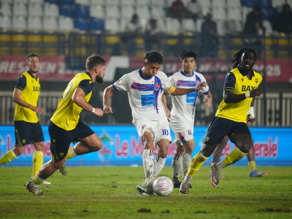Port FC kalahkan Oxford United dengan skor 2-1 di final Piala Presiden 2025