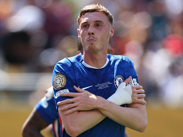 Cole Palmer menginspirasi kemenangan Chelsea atas Paris Saint-Germain