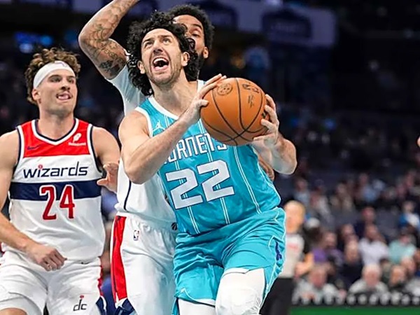 Vasilije Micic Setuju untuk Putus Kontrak dengan Hornets