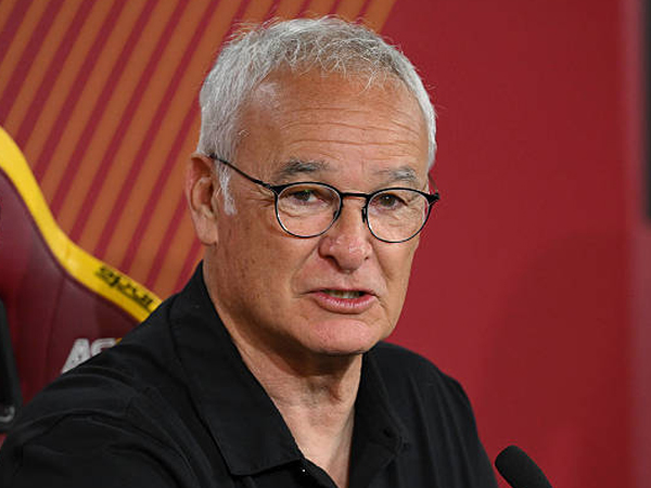 Claudio Ranieri Ungkap Alasan Menolak Tawaran Latih Timnas Italia