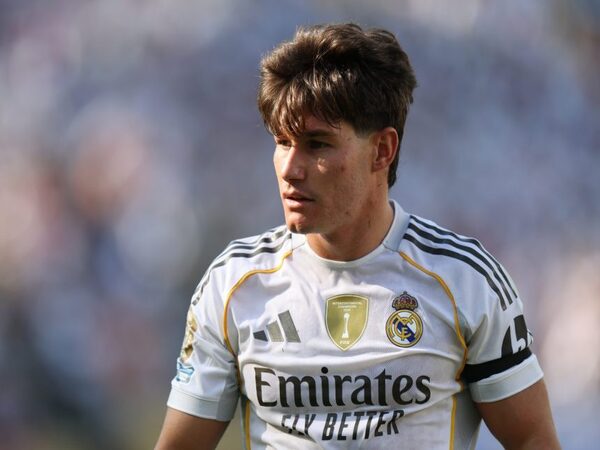 Bek kiri Real Madrid yakni Fran Garcia, dilaporkan masuk ke dalam radar AC Milan untuk mengisi posisi yang ditinggalkan oleh Theo Hernandez / via Getty Images