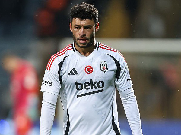 Alex Oxlade-Chamberlain.