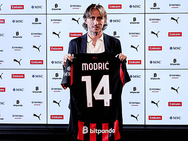Luka Modric Resmi Gabung AC Milan dengan Kontrak Satu Tahun
