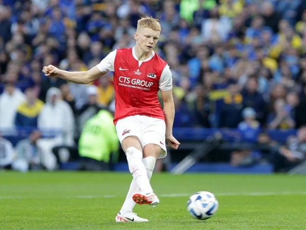Kees Smit Mengonfirmasi Ketertarikan Real Madrid dan Barcelona