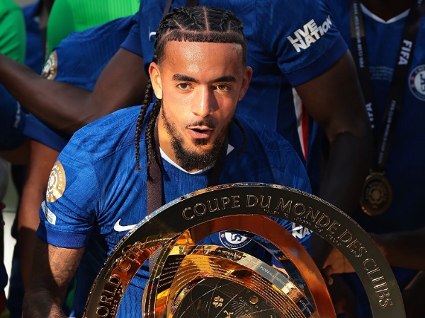 Bek Chelsea, Malo Gusto