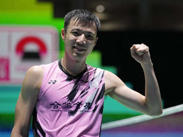 Wang Tzu Wei Singkirkan Kantaphon di Babak Pertama Japan Open 2025