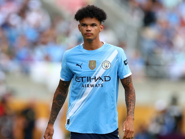 Chelsea masih tertarik dengan gelandang muda Manchester City, Nico O'Reilly
