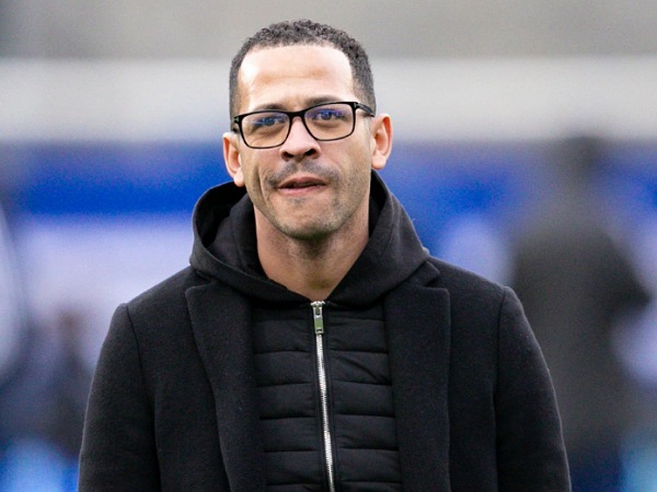 Pelatih Strasbourg, Liam Rosenior