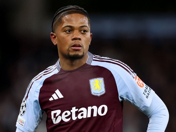 Fenerbahce membidik winger Aston Villa, Leon Bailey