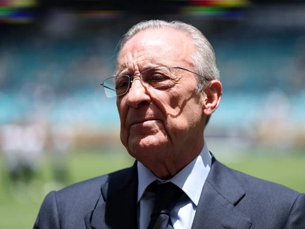 Florentino Perez Berikan Penghormatan untuk Lucas Vazquez