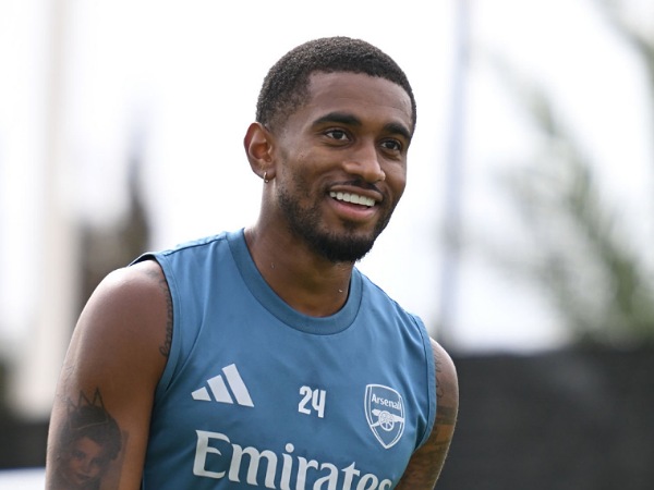 Winger Arsenal, Reiss Nelson, dipinjamkan ke Fulham musim lalu